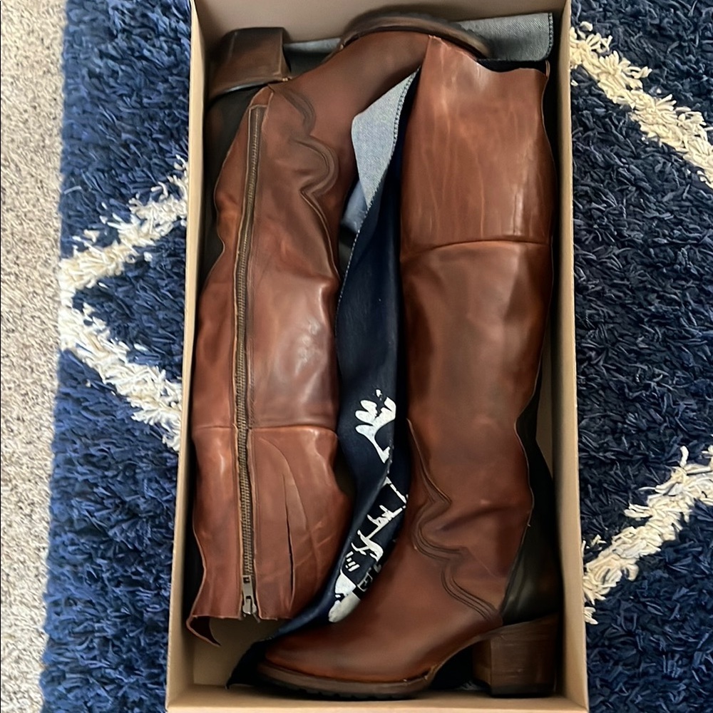 Women’s Brown Leather Boots